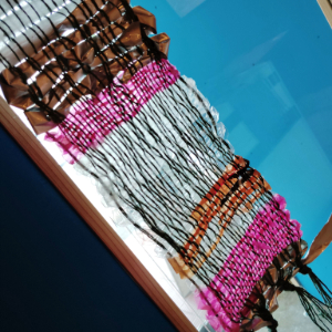 ビニール素材で織ったもの